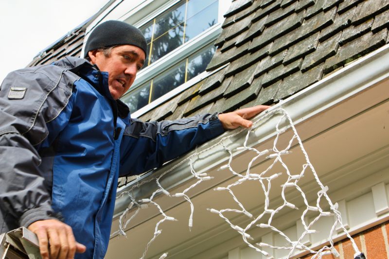 Holiday Lighting Removal